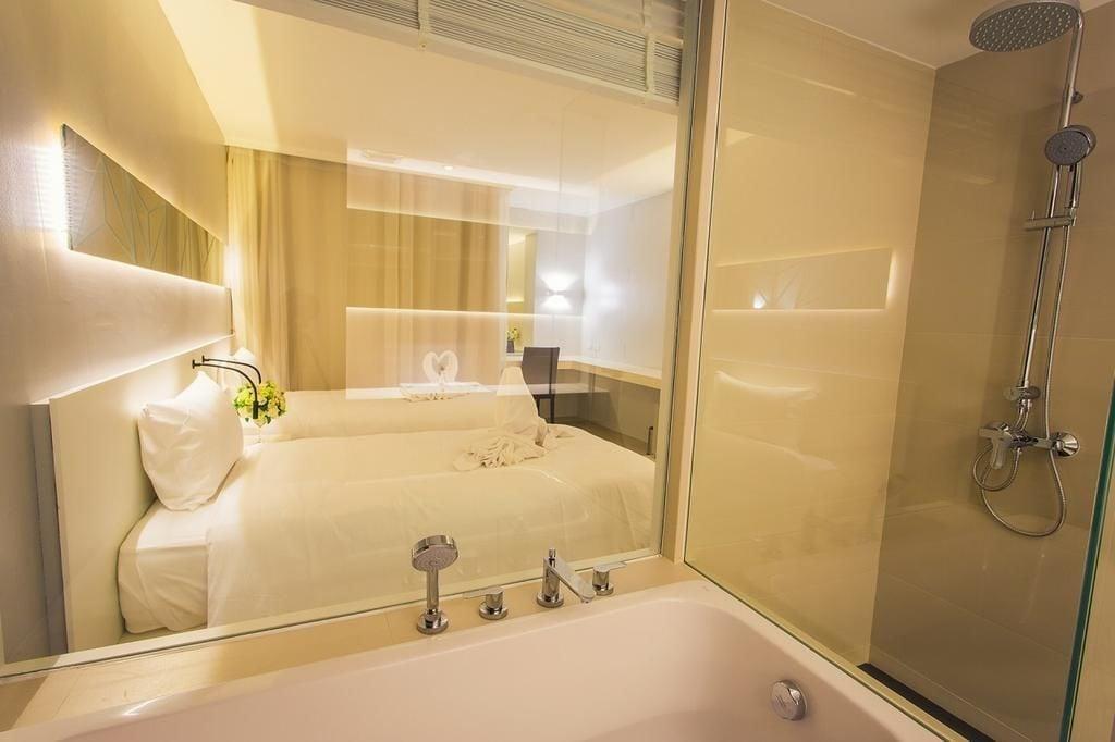 Crystal Hotel Hat Yai Esterno foto